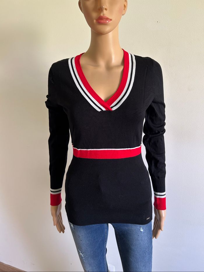 Pull noir rouge et argenté à manches longues Morgan taille S excellent état