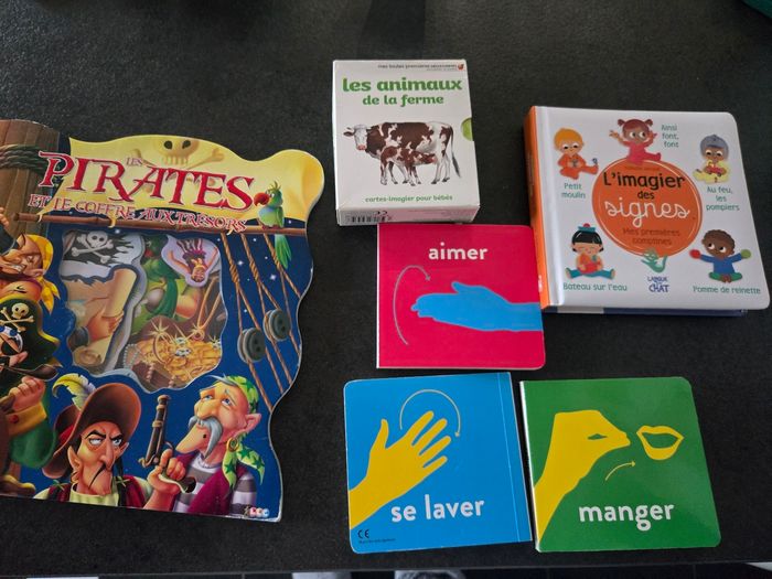 Lot livres cartonnés - photo numéro 4