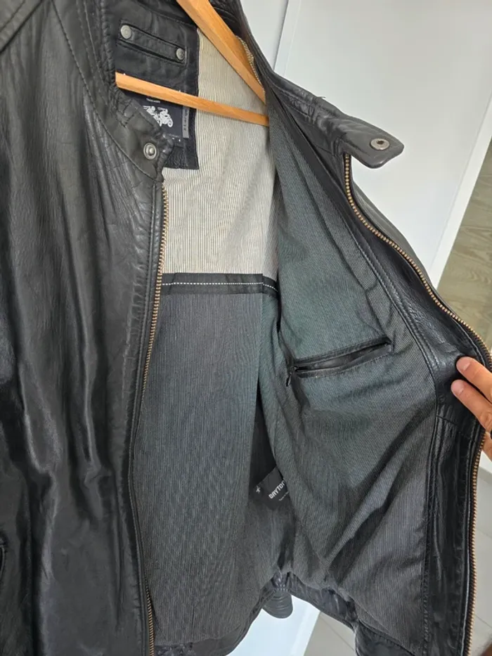 Veste cuir - photo numéro 3