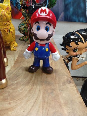 Statue Mario