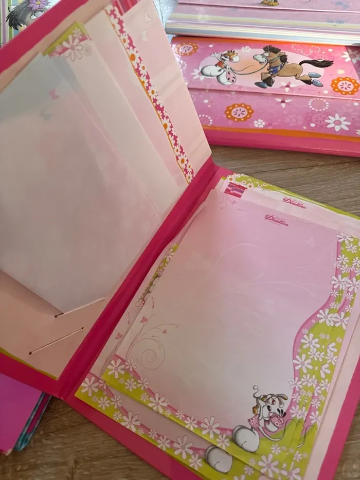 Énorme lot papiers à lettre - photo numéro 7