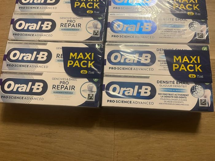 Dentifrice Oral B Blancheur Fraîcheur et Protection au Quotidien (16 tubes) - photo numéro 2