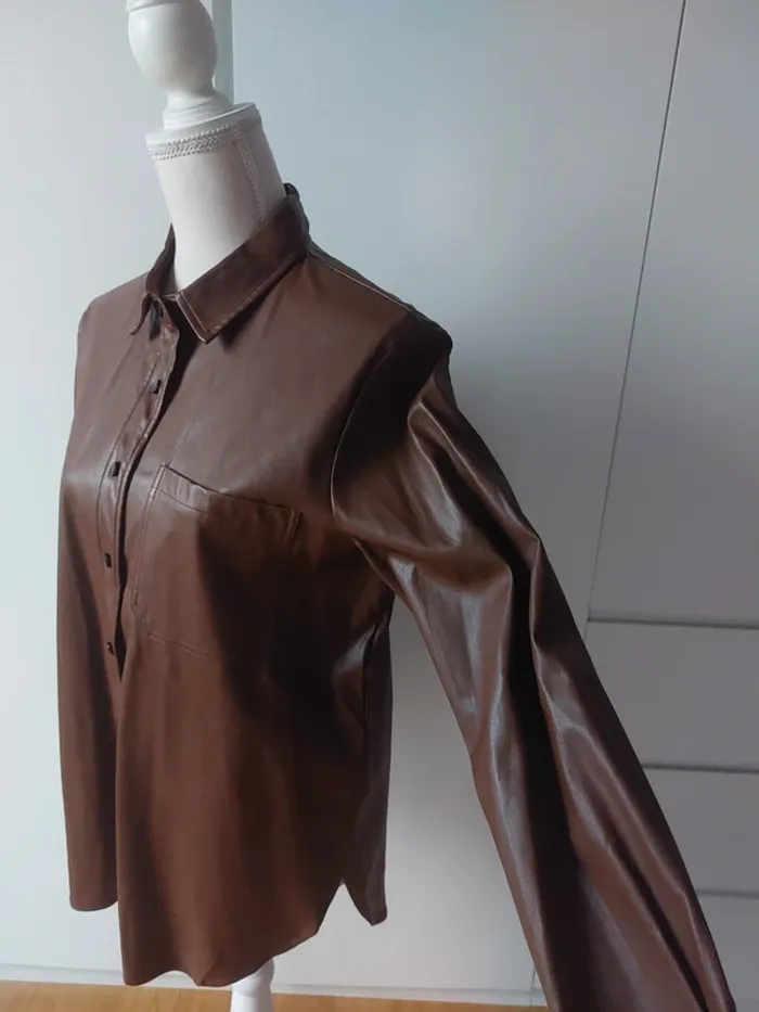 Surchemise en simili cuir marron - photo numéro 4