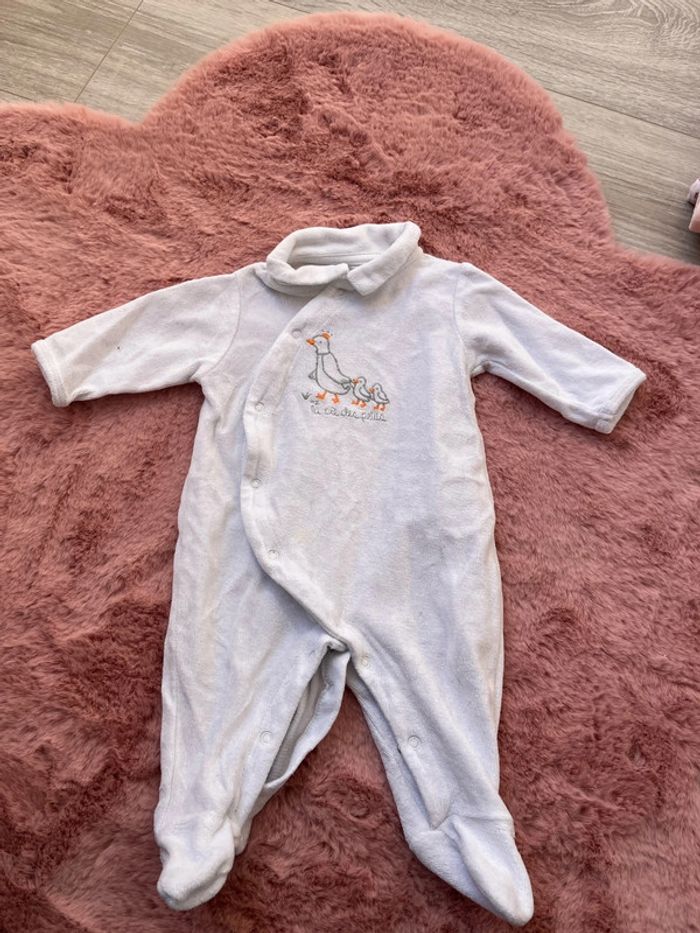 Lot 2 Pyjama velours bébé fille 3 mois - photo numéro 7
