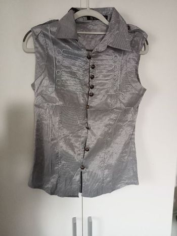 Chemise sans manches