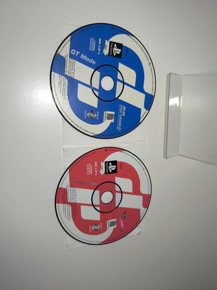 PS2 - Gran turismo 2
