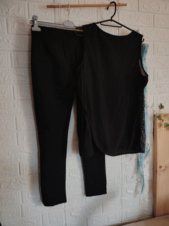 Ensemble pantalon noir, débardeur et foulard - photo numéro 8
