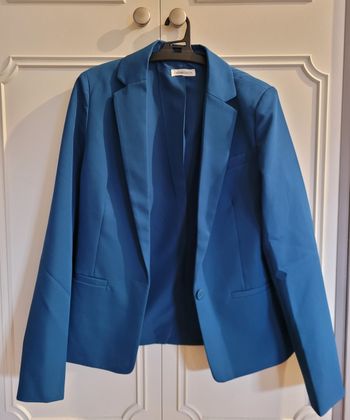 Veste cache cache  bleu neuve 