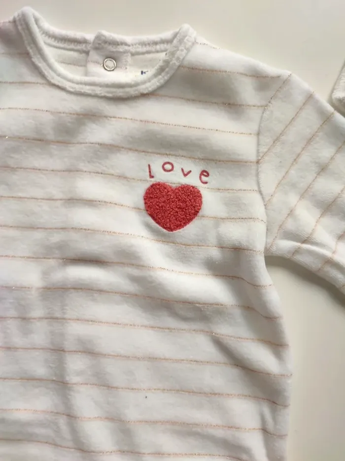 Pyjama 9 mois - photo numéro 2