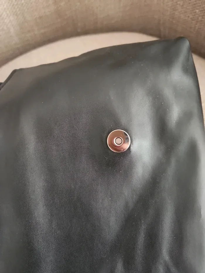 Petite pochette noire neuve - photo numéro 6