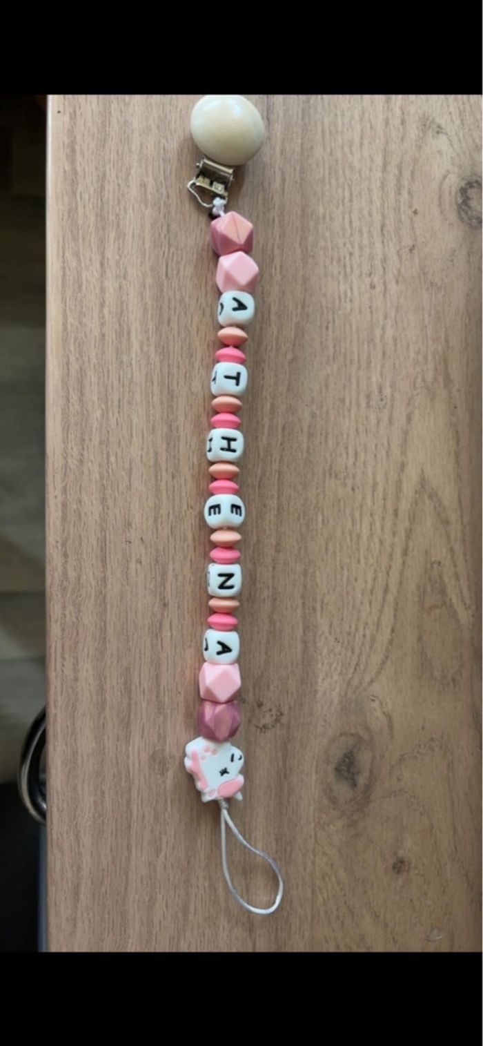 Coffret avec anneaux de dentition personnalisée. - photo numéro 2