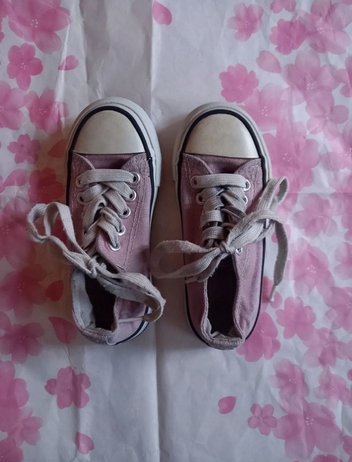 Converses fille