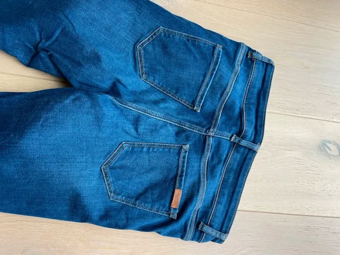 Jeans neuf Massimo Dutti 36 - photo numéro 5
