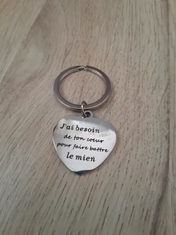 Porte clés, acier inoxydable, "J'ai besoin de ton coeur"