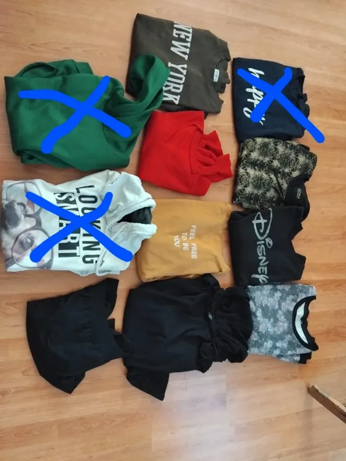 Sweat au choix vendus à l unité ou lot