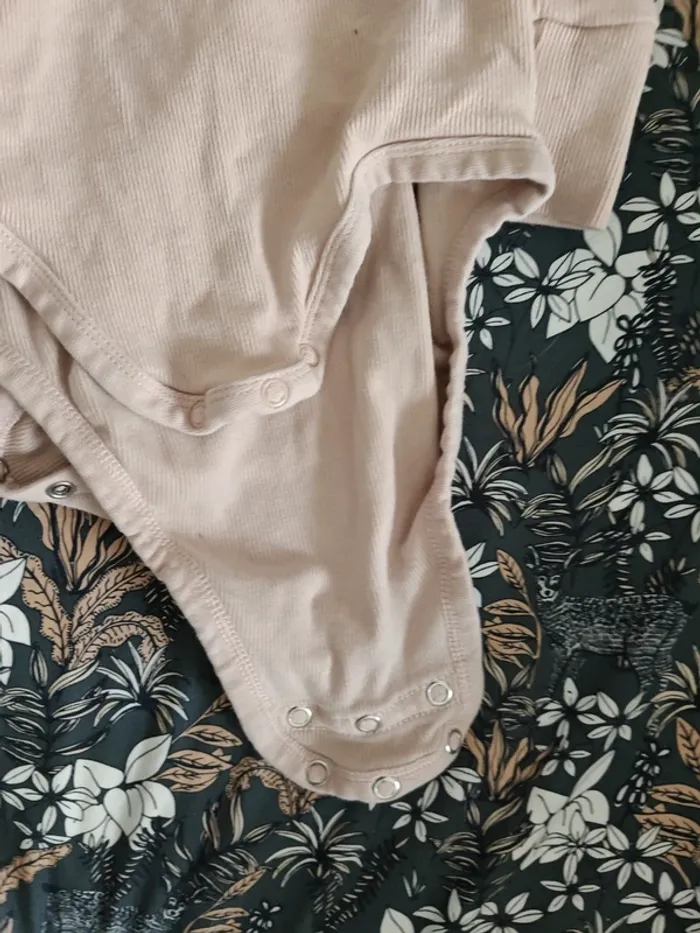 Lot de 2 bodies roses manches longues 92cm H&M coton - photo numéro 3