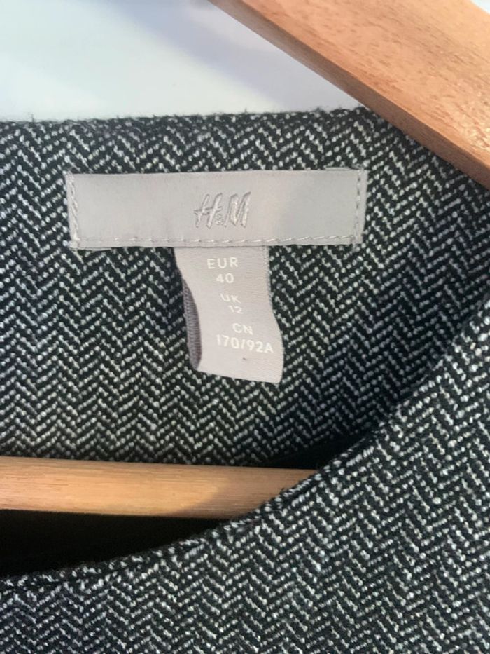 Robe H&M taille 40 grise automne hiver - photo numéro 4
