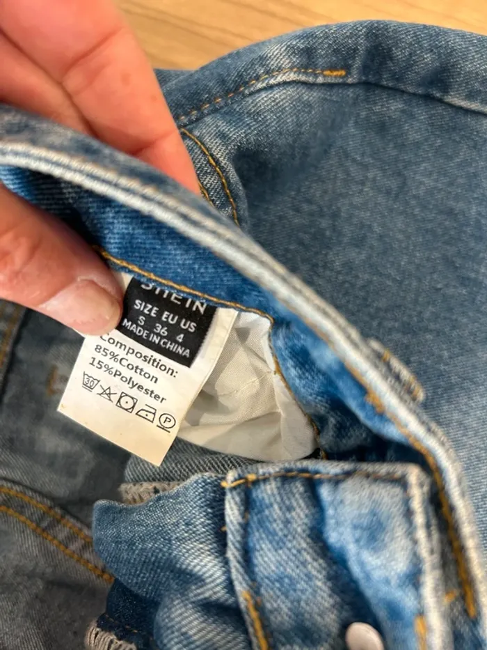 Jeans SHEIN taille 36 - photo numéro 4