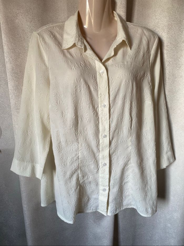 Joli chemisier fleuri crème 42 Bleu bonheur