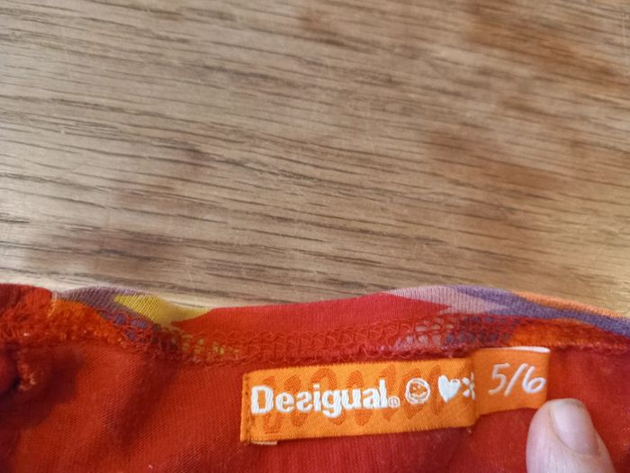 Robe fille taille 5/6 ans - photo numéro 2