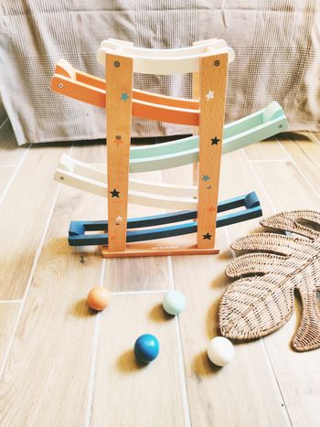 🚗Grand Toboggan/ descendeur rampe avec 4 boules en bois marque Vertbaudet