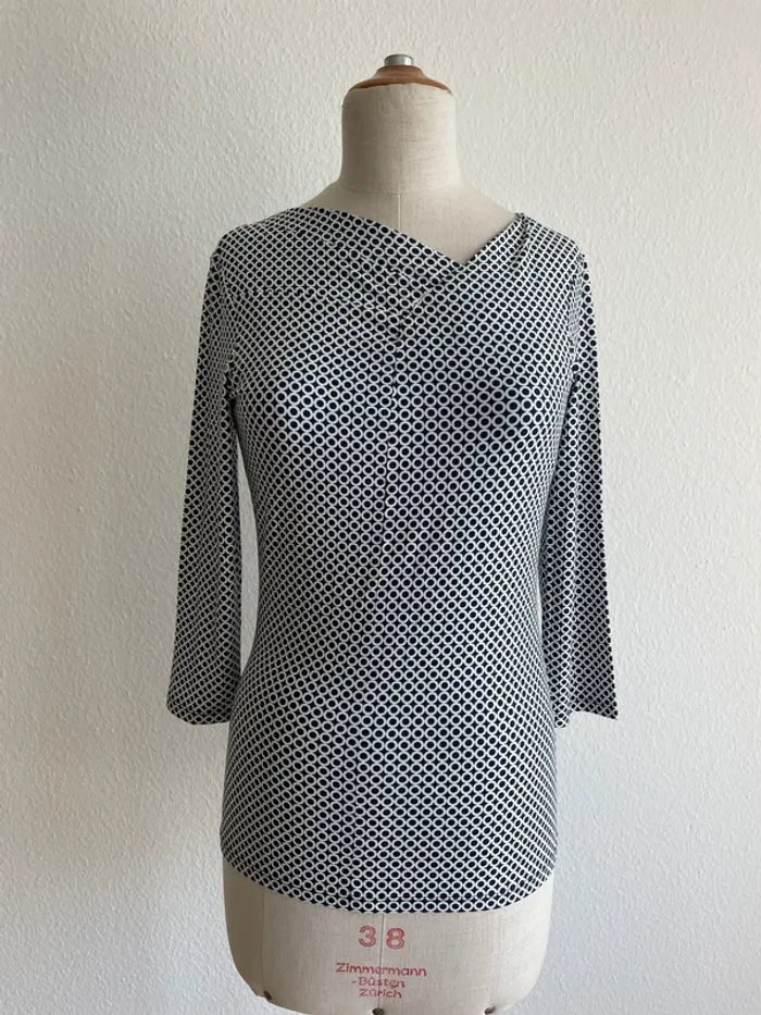 Petit pull bleu marine à motif rond blanc - photo numéro 2