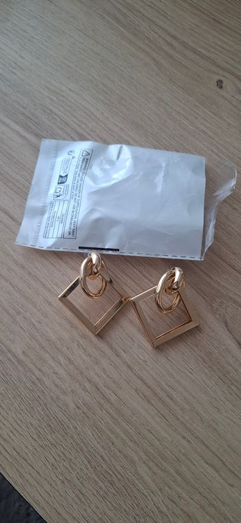 Boucles d'oreilles dorées
