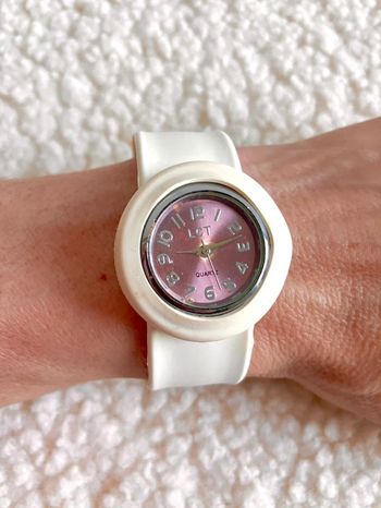 Montre LCT à quartz bracelet blanc aimanté