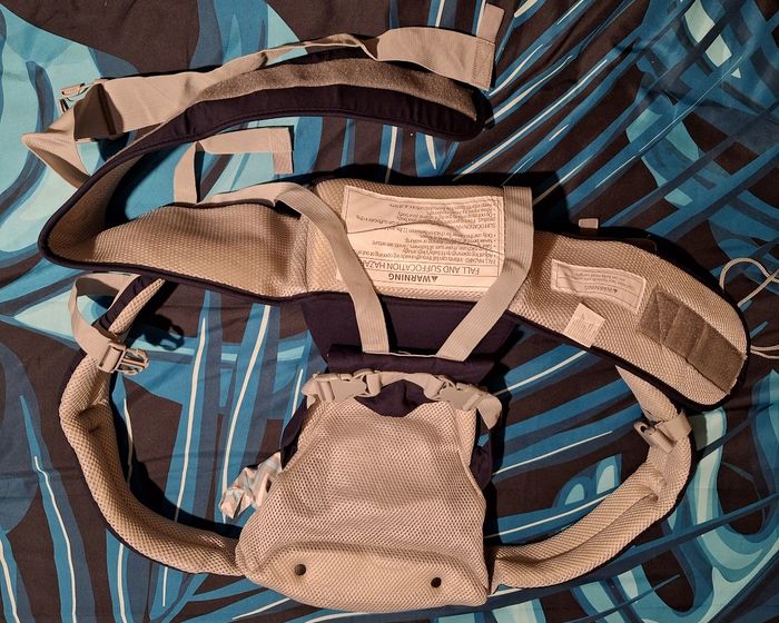 Porte bébé ergonomique avec siège Viedouce - photo numéro 7