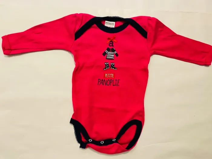 Lot 10 bodies manches longues fille 6 mois - photo numéro 5