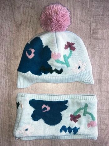 Bonnet snood