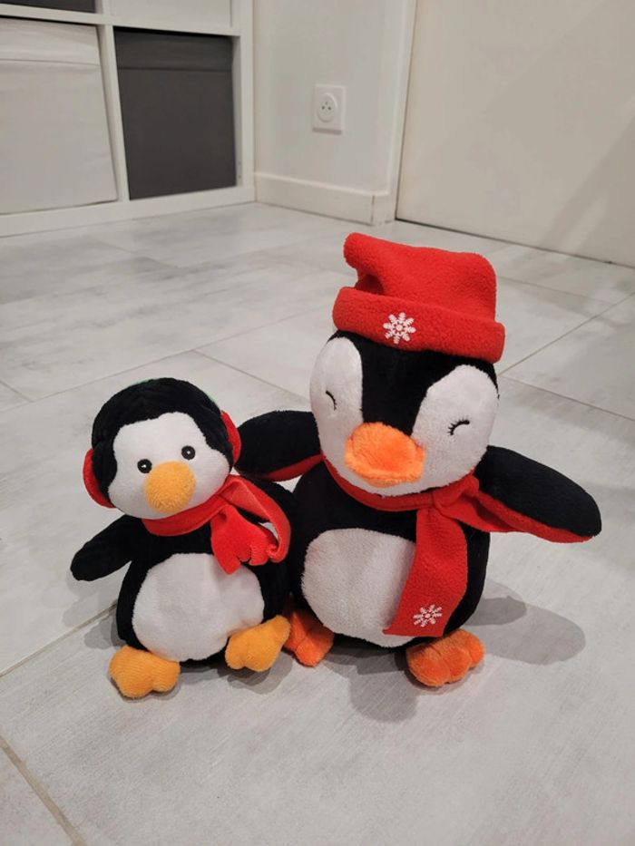 Lot peluches pingouin.