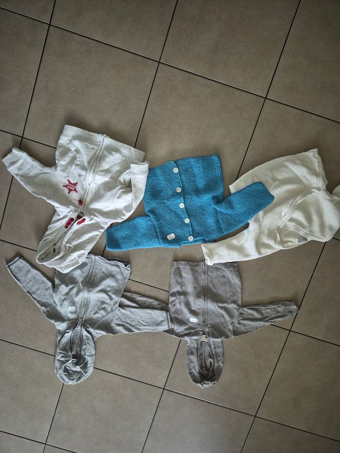 Lot de vêtements 6 mois garçon - photo numéro 6