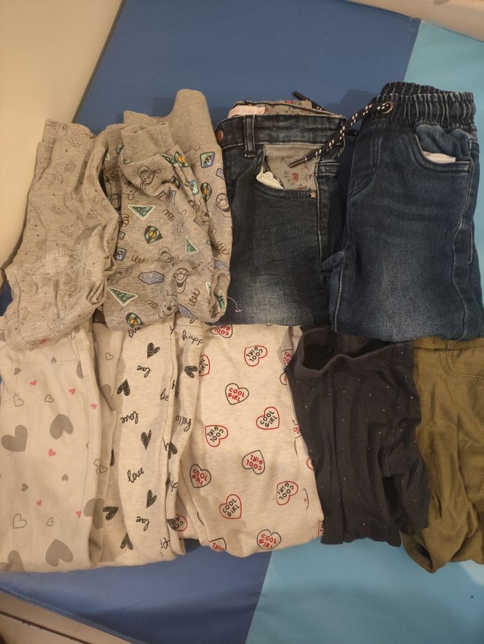 Lot pantalons fille 2ans - photo numéro 2