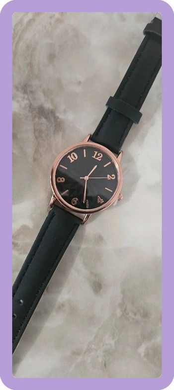 Montre neuve pour femme
