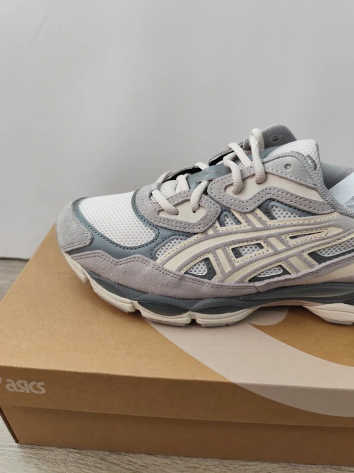 Asics GEL-NYC  taille 43 - photo numéro 4