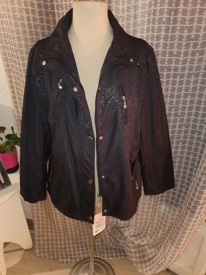 veste a donner sur demande avec tout achat