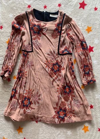 Robe bohème Zara 7 ans multicolore, gros motifs floraux, fluide et doublée