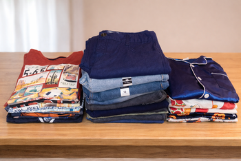 Lot de vêtements neufs 