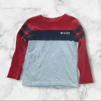 T-shirt manches longues taille 5 ans