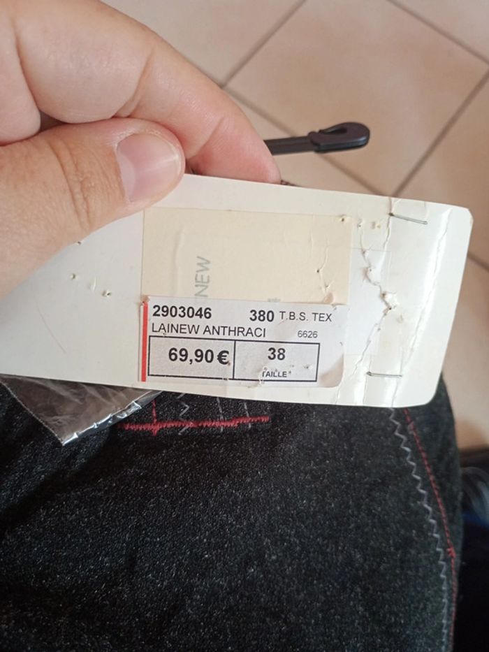 Pantacourt tbs neuf taille 38 - photo numéro 2