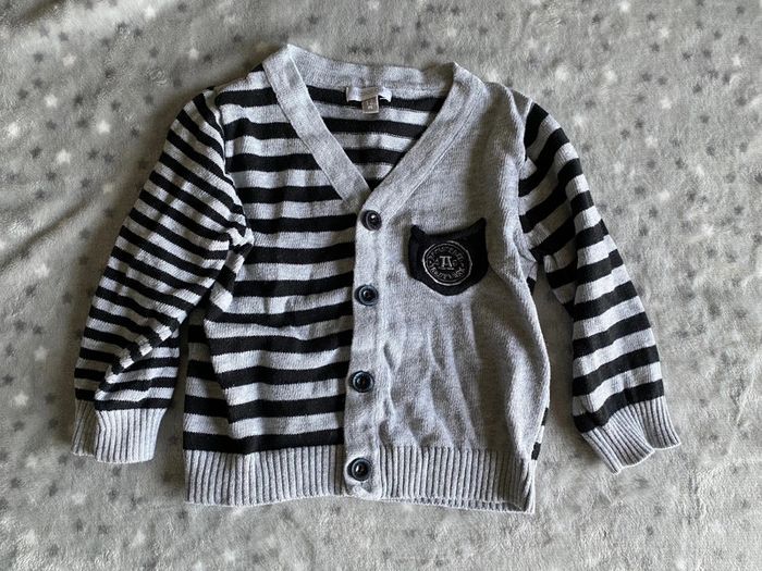 Lot de 2 pulls 12 mois - photo numéro 2