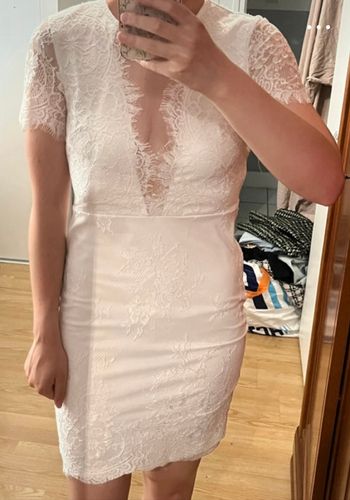 Robe dentelle blanche