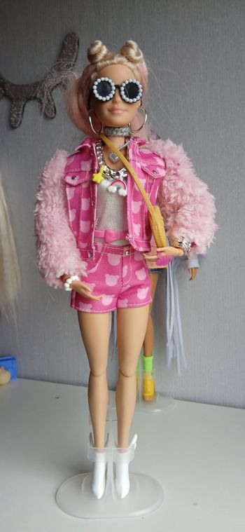 Barbie extra