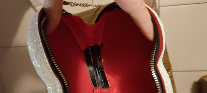 Sac en forme de cœur paillettes - photo numéro 3