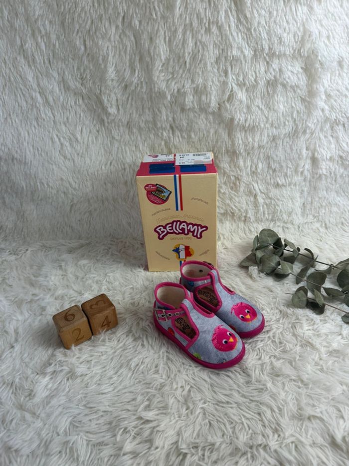 Paire de chaussons Bellamy taille 24