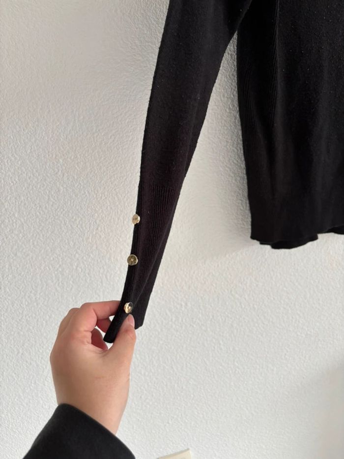 Pull fin noir - photo numéro 3
