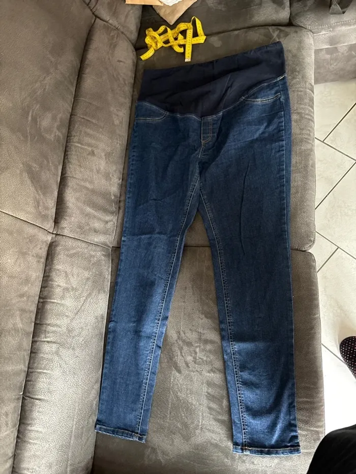 Pantalon grossesse taille 46