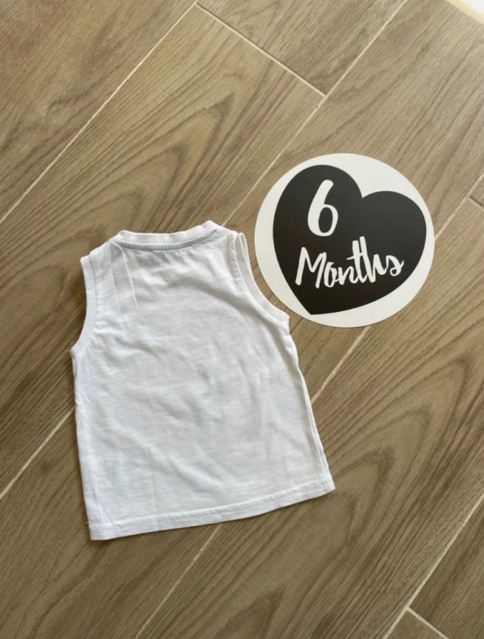 T-shirt sans manche /débardeur Gémo 6 mois - photo numéro 2