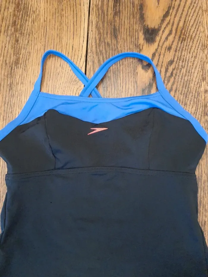 Jolie Haut de Tankini Speedo fr 38 - photo numéro 9